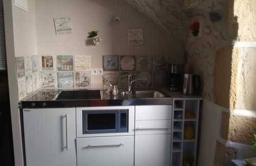 Saint-Amant-Tallende House | Original and quiet cottage