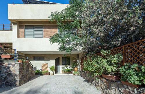 Arad House | Oriti