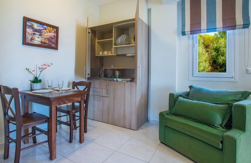 Zalongo Apartment | Orizontas Residences