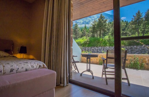Tsopela Hotel | Orizontes Tzoumerkon