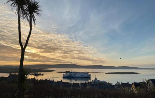 Stromness Villa | Orkney Lux Lodges - Hamnavoe