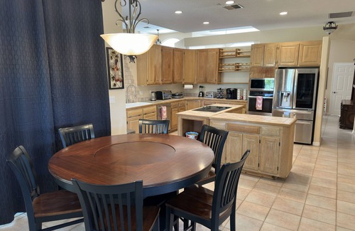 Windermere House | Orlando 20 Guest Villa Centrally Located with Game Room