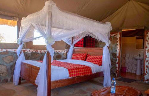 Maasai Mara Resort | Orng'atuny Mara King Camp