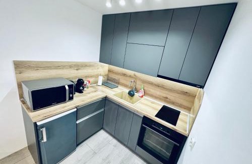 Smolyan Apartment | Orpheus and Eurydice