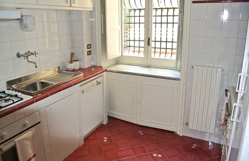 Salerno House | OS-Garden Maison de central charm with large private garden and parking