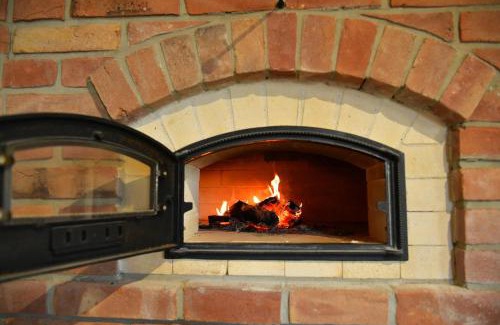 Lubawka House | Osada Aurora Całoroczne domki z jacuzzi z widokiem na jezioro i góry