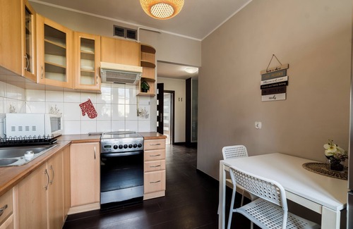 Stare Miasto District Apartment | Osiedle Batorego Spacious Apartment