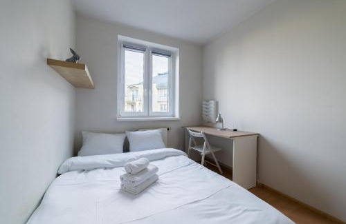 Stare Miasto District Apartment | Osiedle Batorego Spacious Apartment