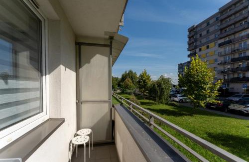Krakow Apartment | Osiedle Piastów Charming Apartment by BookingHost
