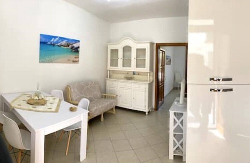 Nulvi Apartment | Osiris house with private garden and barbecue