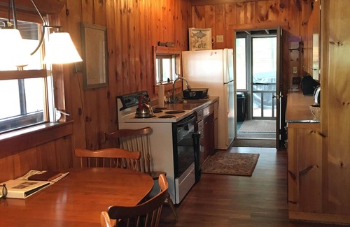The Bays Cottage | Ossipee Lake WATERFRONT Cottage - Private beach/dock, lovely mountain views!
