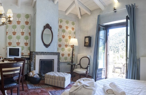 Kardaras House | Ostra Menalon Luxury Suites