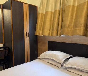 Park Street Apartment | Ostro Inn 1BHK Service Apartment Shakespeare Sarani