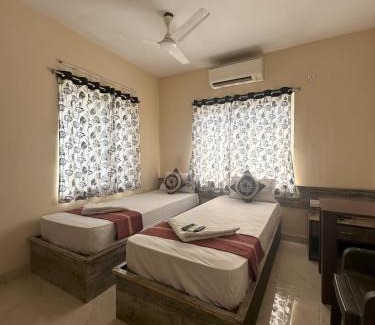 New Town Hotel | Ostro Inn New Town