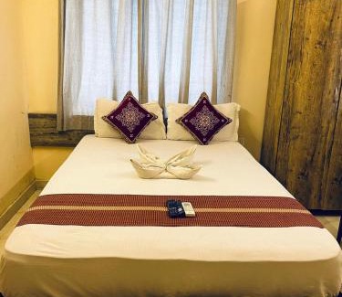 New Town Hotel | Ostro Inn New Town