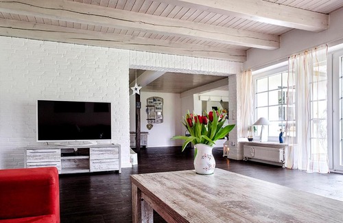 Boren House | Ostwind