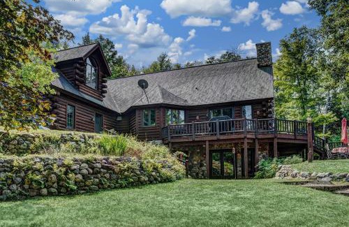 Three Lakes House | Otter Cove