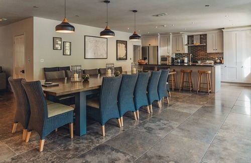 Yockenthwaite House | Oughtershaw Hall - a large propertie that sleeps 16 guests in 8 bedrooms