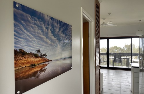 Point Lookout Apartment | Our barefoot property is set to delight you with beautiful views of the ocean.