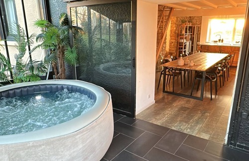 Maisdon-sur-Sevre House | Our favorite house-Pont Caffino-Pretty farmhouse in the middle of the Nantes vineyards