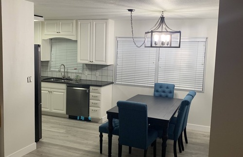 Gem County House | Our little Gem, remodeled and new everything. Close to down town.