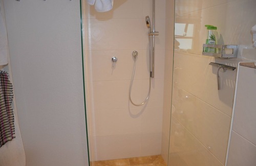 Pforzheim Apartment | Our savings tip Double room apartment Specht 25qm2 with shared bathroom