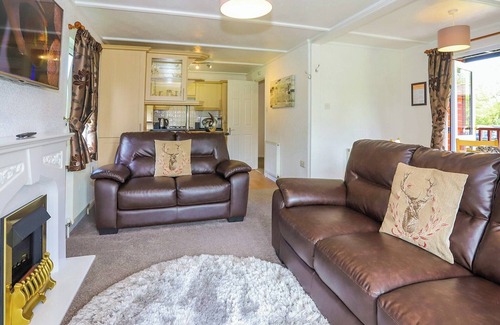 Storwood Ski Chalet | Our wonderful Lakeview Lodges are situated around one of our beautiful lakes.