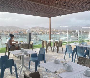 Mindelo Hotel | Ouril Mindelo