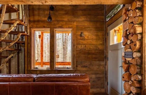 Argyle House | Out On A Limb - A Magical Treehouse Experience