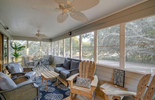 Southern Shores House | Outer Banks Retreat - Walk to Beach!