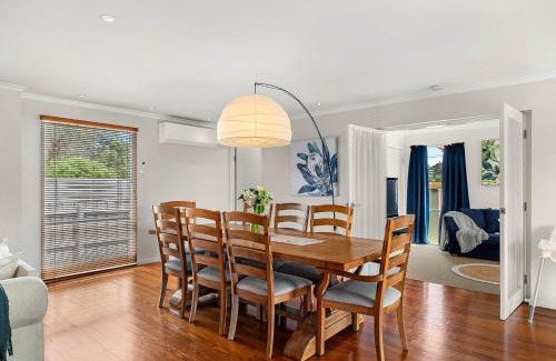 Cowes House | Outlook Escape by Ready Set Stay - BYO LINEN & TOWELS