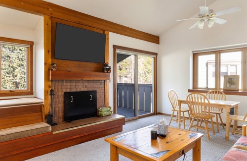 Moose Wilson Road Condo | Outpost: Dogwood 2724 - Aspens Location!