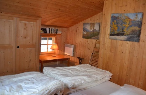 Saint-Luc Apartment | Outside : attic flat on the 2nd flooor of a chalet, for 2-4 persons, access from the "route du funic