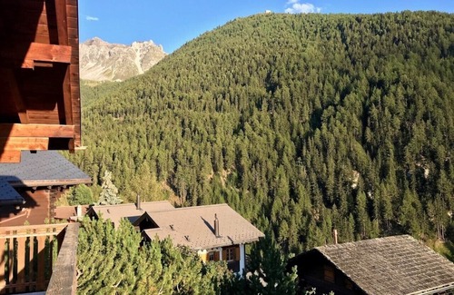 Saint-Luc Ski Chalet | Outside : Chalet for 6 persons near the funicular of St-Luc, terrace with garden furniture and barbe