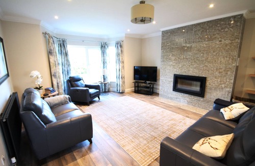 Killarney House | Outstanding Dromhale home