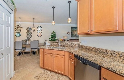 Gran Paradiso House | Outstanding Lake View and your own pool, 2 bedroom,2 bath plus den