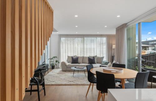 Merivale House | Outstanding on Aikmans