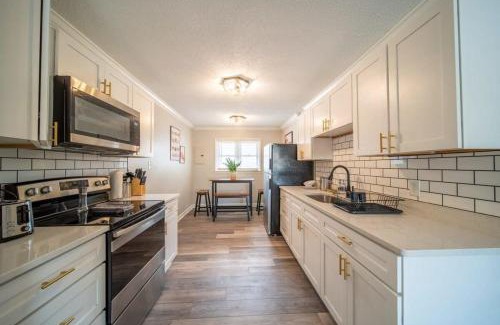 East Ocean View Apartment | OV Mosaic - Crystal Suite