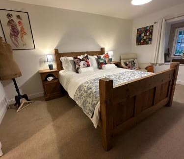 Tissington House | Overfield Farm