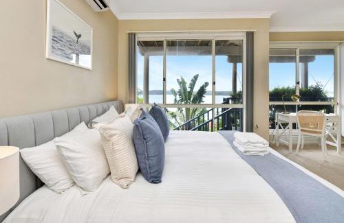 Wangi Wangi House | Overlook Nook - The Best Views in the Area