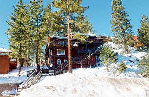 Tahoe Village Apartment | Overlook Nook