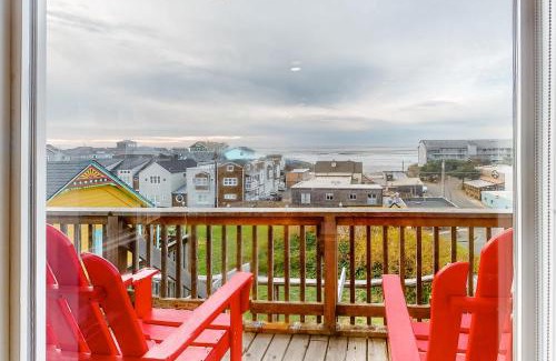 Newport House | Overlook