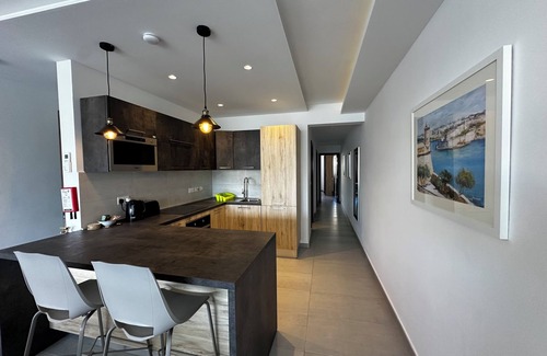 Paceville Apartment | Overlooking Spinola Bay in St Julian's
