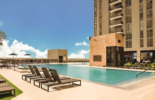Sailboat Bend Apartment | Overlooking Wharf, Las Olas, Riverfront