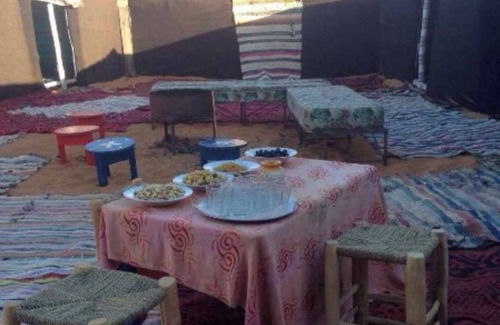 Merzouga Bed & Breakfast | Overnight Camp Merzouga & Camel Tours