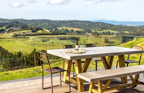 Ostend House | Overview - Stay Waiheke