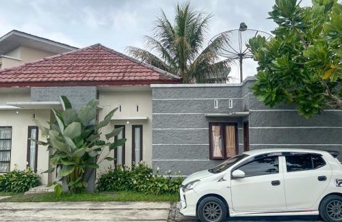 Wonosobo Hotel | OWK Homestay Mitra RedDoorz Wonosobo