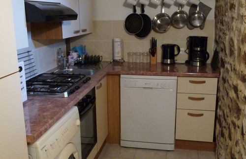 Pleugriffet Cottage | Owl Cottage renovated house, heated pool, accommodation for 6 people