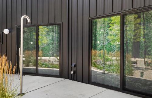 Harbert House | Owlwood