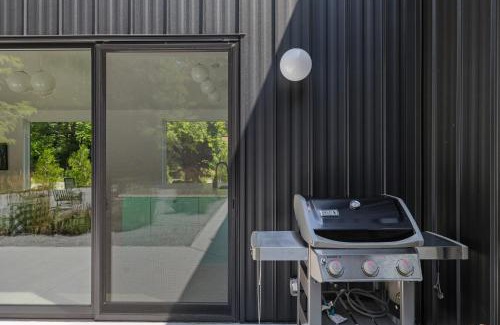 Harbert House | Owlwood